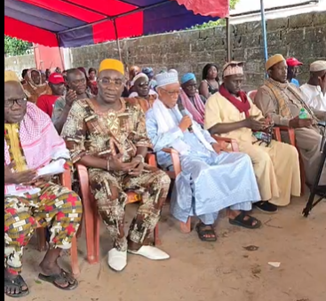 Le Maire de Ziguinchor à l’écoute des populations de Kandé Sibinck : doléances et avancées au cœur du quartier